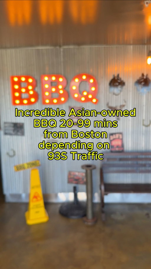 It goes without saying but some of the best food in boston isn’t in boston like the other day I was in Braintree for some reason and came across this bbq place at the mall of all places and bbq isn’t a cuisine boston is really known for in fact ppl generally agree we are actually really bad at it so I had low hopes but turns out it was actually quite good I spoke to the owner and he went through great pains to make his bbq as close as possible to Texas bbq, specifically Terry Blacks in Dallas, like importing native Texan post oak wood and using the secret smoke-and-rest method he learned down there. Overall it really paid off bc the ribs and brisket were some of the best I’ve had up here.
.
.
#boston #bostonfood #bostonfoodies