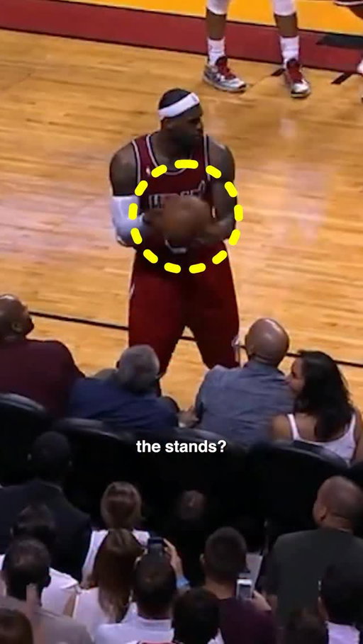 That machine is crazy 😅🏀 

#basketballhistorytiktokcontest #nba #nbabasketball #sportsstories #sportsbusiness