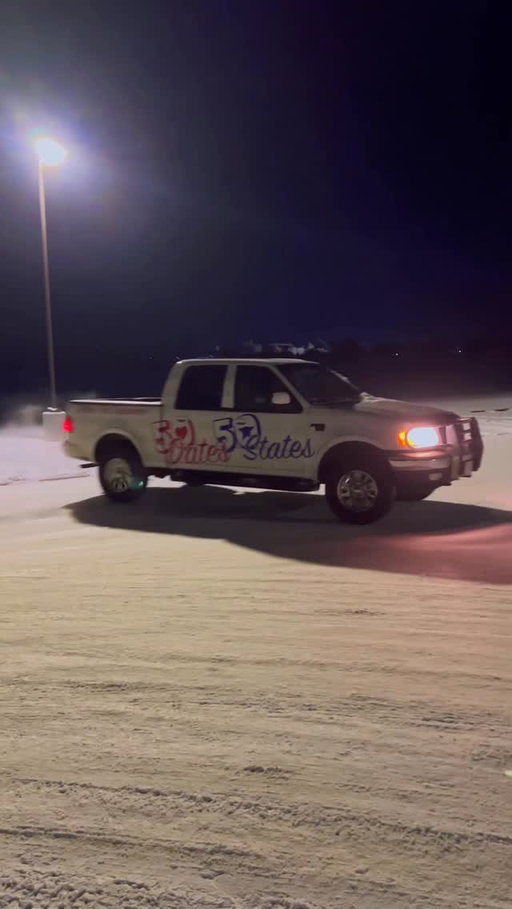Only one thing to do now that it snowed… 

•
•

#50Dates50States #truck #snow