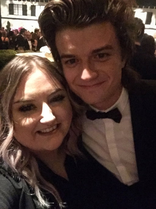 I can’t believe it’s the end 😭 🙏🏼 it only feels appropriate to share one of the coolest days of my life! Meeting the entire cast of @strangerthingstv at the Sag Awards back in 2017. One of the highlights of my life chatting with @joe.keery @djotime @charlie.r.heaton & Natalia at the after party! Can confirm - 10/10 so friendly. Joe & I chatted for a while and he was just the kindest. A total Steve IRL. I’ll miss this show so much, a forever favorite - ill be staying offline from 5pm today until I’ve watched all the new episodes to avoid spoilers 🙏🏼 #strangerthings
