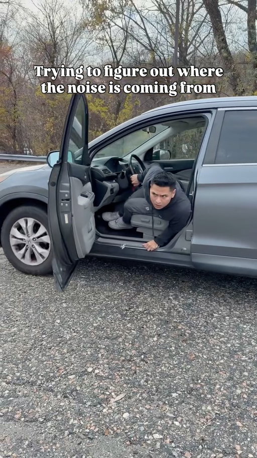 When your car is making a noise 😂

#reels #comedy #funny
