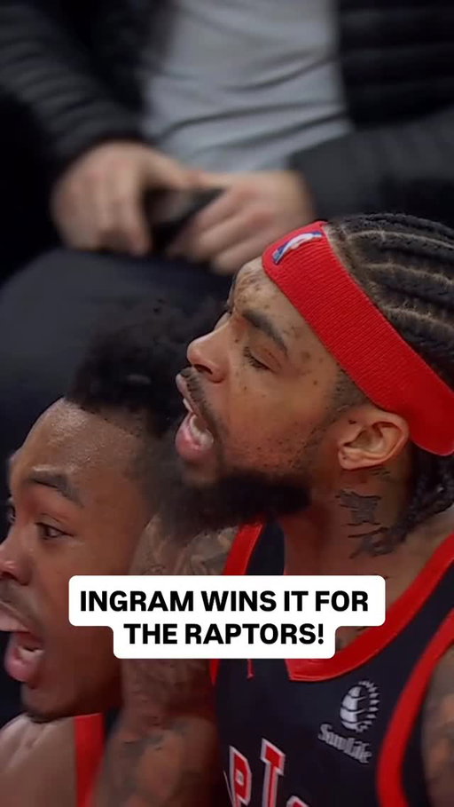 A THRILLING finish in Toronto, as Jakob Poeltl blocks it on one end while @1ngram4 wins it on the other! 🔥