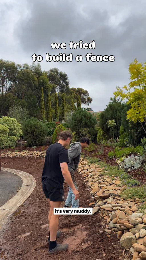 What a front house transformation 🤩🙂‍↕️ #renovation #home #beforeafter #diy #garden