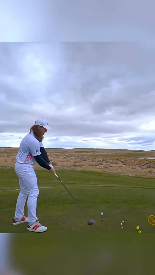 세계 신기록 579야드
무슨 설명이 더 필요할까요🤔

 @kyleberkshire @cobragolf