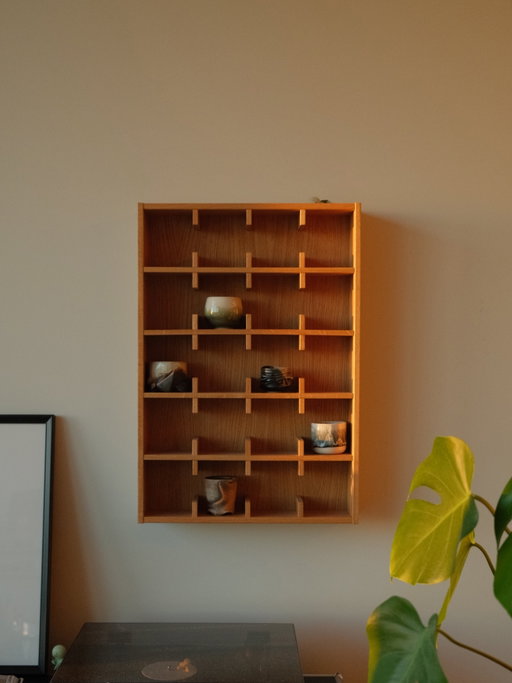 🛑 *GIVEAWAY CLOSED*
to show my appreciation for all the support, i wanna give one of you guys this exact same shelf, so that you can also start your collection! to enter:

1. be following me (@withbrandonn) and @saetter_copenhagen 
2. comment where you’d go first to find a cup

➡️ worldwide, one entry per person

winner will be announced on stories friday december 5th, good luck!!