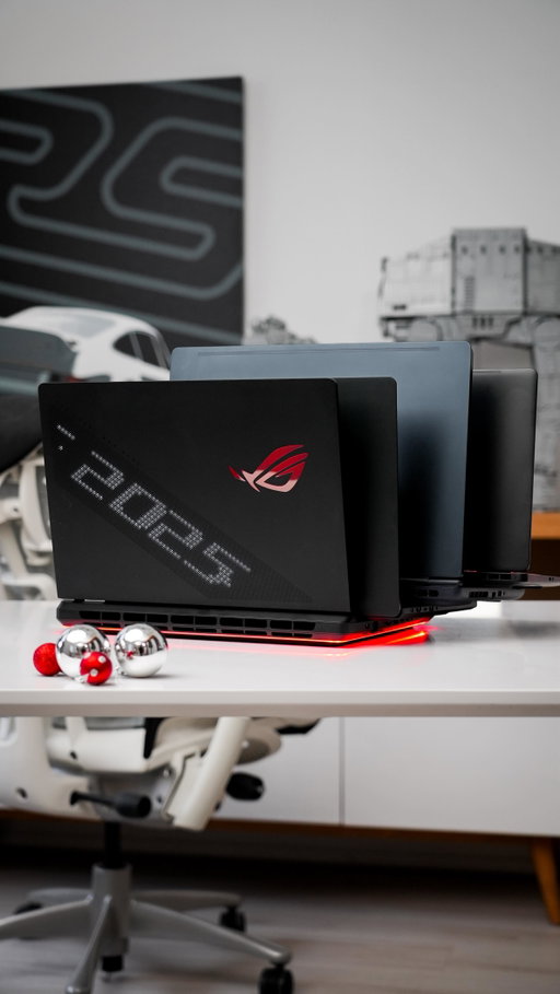 Gaming Laptop GIVEAWAY! 💻 🎁 

I've teamed up with @nvidiageforce for part of my Holiday Tech Gift Guide Series! The RTX 50 series offers great performance and value at every level and makes the perfect tech gift this season. Most laptops are currently on sale during the holidays as well! 

Be sure to tag a friend, and let me know which RTX 50 series is your fav! Check the full vid on YT for the breakdown - wishing everyone the best over the holidays! 

*Giveaway hosted independently by me — not sponsored or fulfilled by NVIDIA

#GeForcePartner #tech #technology #laptop #NVIDIA