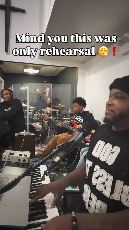 Rehearsal gotta feel like the service! 😮‍💨❗️ #fyp #church #praisebreak #viral #band #chicago