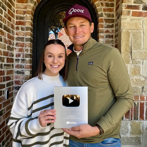 So much to be thankful for this year…

1️⃣ My beautiful family, who allows me to travel the world and play the best golf courses with my friends

2️⃣ The 117k+ people who find our videos entertaining enough to spend part of their day watching us

3️⃣ @michaelhsuu —without this guy, SeanWalshGolf wouldn’t exist…appreciate you brotha🙏

4️⃣ @goodgood —thank you for making me your resident “old guy”…yall truly changed me and my family’s lives forever

5️⃣ @drew_nguyen and @milestonechurch —thank yall for giving us a home to help strengthen me and my family’s faith, and for introducing us to lifelong friends

The best part, is the best is yet to come…

Happy Thanksgiving everyone, and Go Pack!