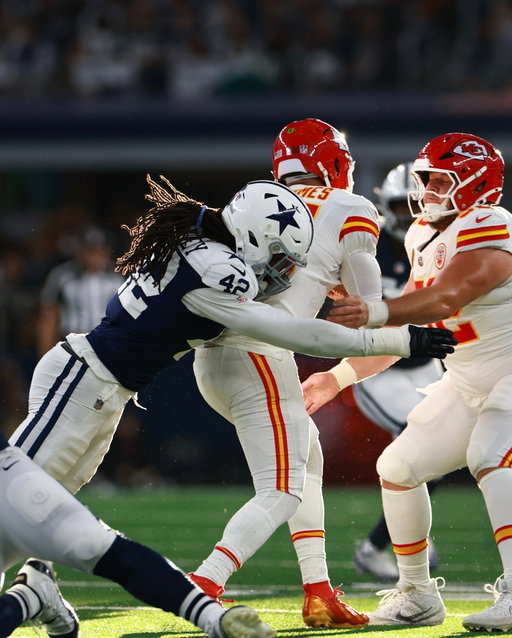 brought him down ⬇️

#KCvsDAL | #DallasCowboys