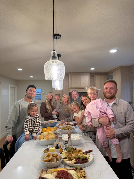 Grateful for these special moments in my life!! Happy thanksgiving everyone grateful for you all ✨❤️‍🔥🦃