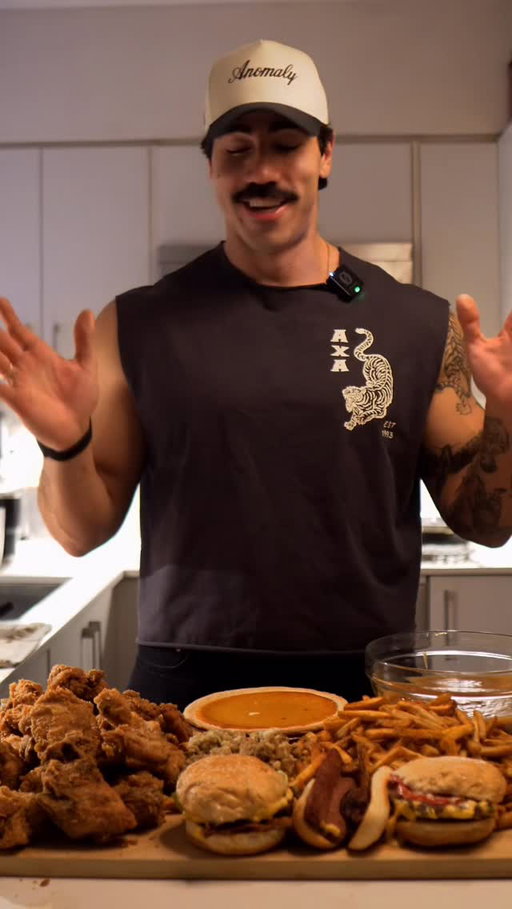 Happy Thanksgiving you mutants🤘🙏 in honour of this incredible holiday I decided to absolutely destroy my physique with one massive cheat meal. We ordered 20 pieces of fried chicken and a large order of stuffing from KFC, a bacon cheese burger, cheese burger, bacon cheese hotdog, two orders of large fries all from five guy, a gallon of gravy and a pumpkin pie with light whipped cream (to keep the calories down). This meal actually sucked, I hated every second of it but I had to get it done (I didn’t). From my calculations I ate about 6000+ calories. My head hurts, my stomach hurts and it burns when I pee.

Also don’t forget to check out @anomalyapparelaxa awesome new fall/winter collection and Black Friday sales (link in bio)🤘

#cheatmeal #cheatday #thanksgiving #thanksgivingdinner