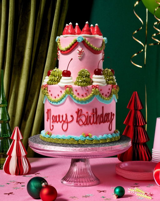 Have a merry birthday party with our special-edition Merry Birthday cake.🎂🎄

Available as a mini or two-tiered.