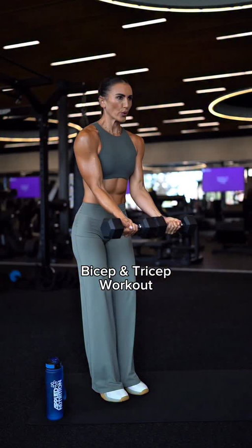 Biceps & Triceps 💪🏼 

More dumbbell only and home/gym workout programmes available on my App @growgirlapp - Now up to 80% off until Sunday! 🩵

Outfit: @oneractive - code: HAYLEY to save 🩷

#weighttrainingforwomen #upperbody #upperbodyworkout #biceps #triceps