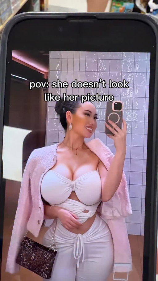 when she doesn’t look like her picture 🥹

#dating #catfish #girls #relationship #reels