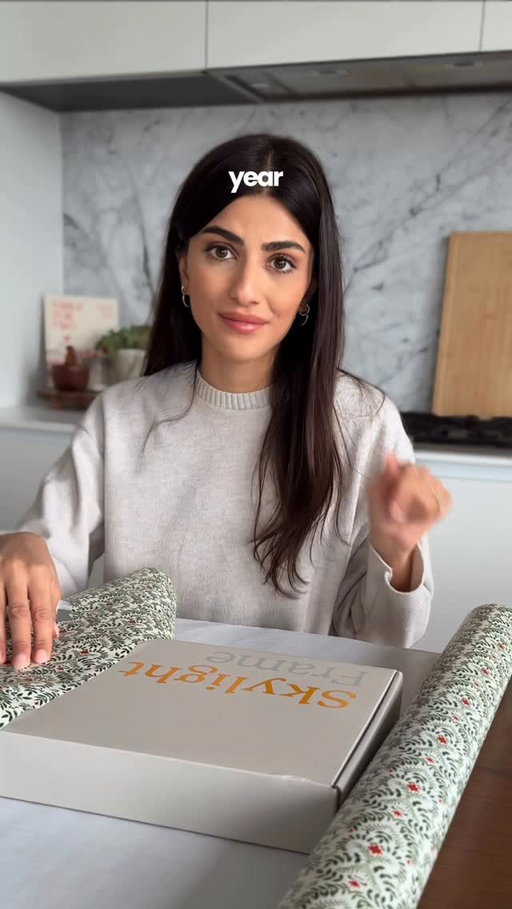 My grandparents live 8,000 miles away so I’m giving them a @myskylight frame pre-loaded with photos  as a gift so they can keep up with all of our milestones 💓

Use my code ZOYA for $55 CAD off the Skylight Frame 10” ✨ 

#meaningfulgifts #holidayjoy #skylightframe #giftideas #giftsforher #giftsforgrandma #giftsforgrandparents #giftideasforhim