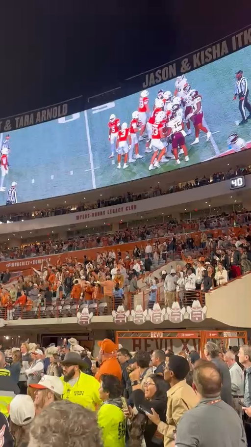 Texas Trolls A&M After Beating Them Again 💀

#hookem #longhorns #texas #hornsup #texasfootball #sec