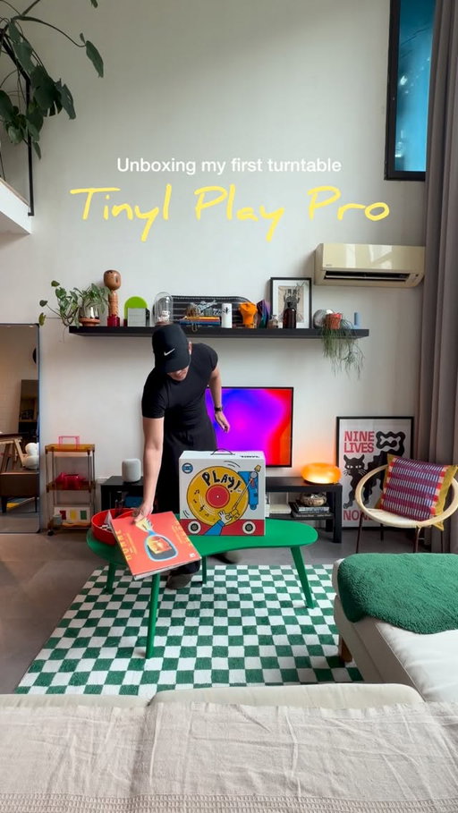 Just like love at the first sight, don’t be too serious and  just have fun! 🤩
✨Get yours Now! Link in my bio ✨
#unboxing #turntable #tinylplay #homedecorlovers #eclectic