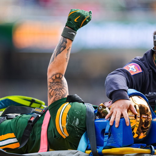 Prayers Up for, CK 🙏

#SicEm
