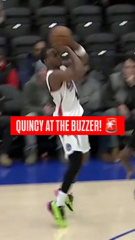 That’s what he does! Quincy Olivari ends the first half in style for the @motorcitycruise. 🚨🎯