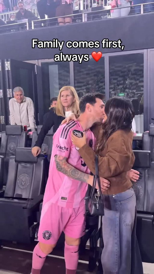 Lionel Messi embraces his mother and wife after the Eastern Conference final 🫶🎥:@MLS