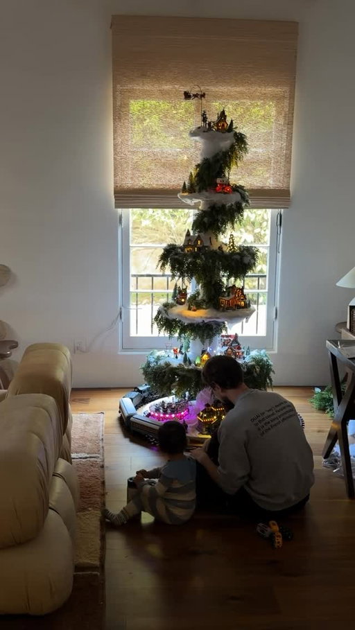 Magical childhood is loading… Jacopo built our boys a Christmas village tree, similar to the one he had as a kid. Teo has been asking for a moving train since last year so we finally got him a Christmas train! So excited to slowly collect more villages as our boys grow. Comment ‘Christmas Village’ and I’ll DM you a link with everything that was used to create this!