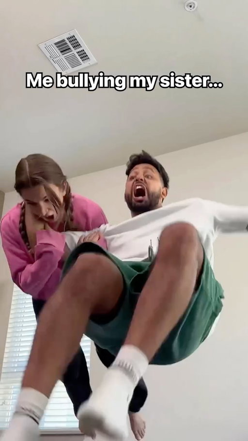 Only I get to bully my sister 😤