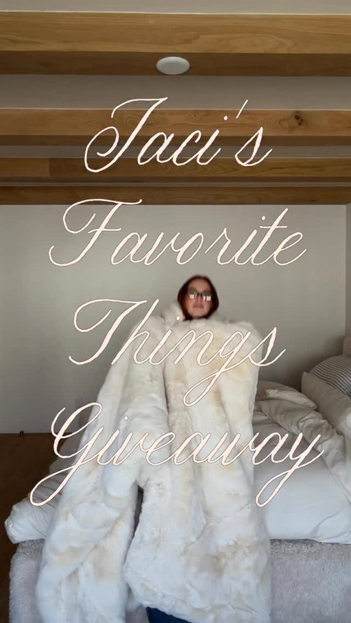 GIVEAWAY CLOSED - winner is: @itsmadisonkaylee !! 

FAVORITE THINGS GIVEAWAY (worth over $5k!!) - been curating these items and SO excited for one of you to win and to be partnering with @cozyearth 🤍

To enter:
Like this post 
Tag a friend (each comment is an entry)
Follow @jacimariesmith + @cozyearth

Includes:

Canon G7 X Mark iii
AirPods Max
Bottega wallet
Hatch Restore Alarm Clock
Mane Thermal Brush
Shark LED Face Mask
Elliot cole Phases fragrance
Flamingo Estate coffee table book 
Reusable film camera
Lots of @cozyearth goodies! 

#cozyearthpartner