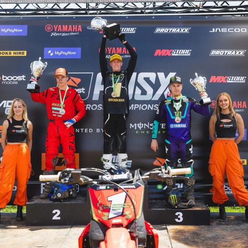 2025 SX3 CHAMP🏆

What a year. 1,1 on the day to finish off the season🤝🏻
I want to say a massive thankyou to everyone who has made this possible, forever grateful of the opportunity i was given this year and to deliver 2 championships in one year tops it off. 

Couple weeks off then back to work. excited for what’s next 🫡

@honda_racing_aus 
@yarrivek 
@flyracing.global 
@beatonsproformula 
@anthonyarmsby 
@lewisxhayward 
@sladek9