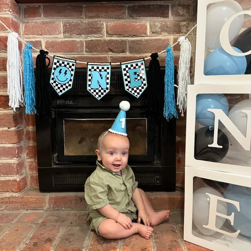 One year of Boston Gray 🩶
I love you to the moon and back my little sweet baby! xx