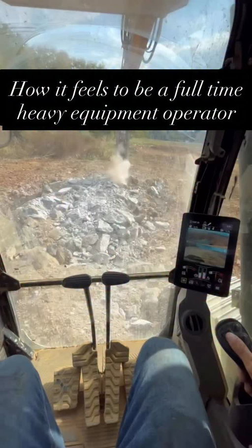 Send this to a heavy equipment operator.
#construction #bluecollar #excavator #excavation #hardwork #dirtwork #heavyequipmentoperator #operator #diesel #dirt