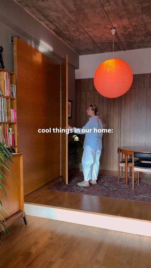 cool things in our home pt 1 🏡🪴🤝

#apartmentaesthetic #fyp #foryou #boygirlhome #boygirlapartment #loftdesign #boyandgirlapartment #apartmenttherapy #couplehome #loftdecor #nycapartment #coupleapartment #sundayvibes #midcentury #midcenturymodern #loftapartment #hisandherapartment #livingroomdecor #mcmfurniture #foldoutwall #coolthingsinmyhome #livingroominspo #interiordesign #londonapartment #apartmenttour