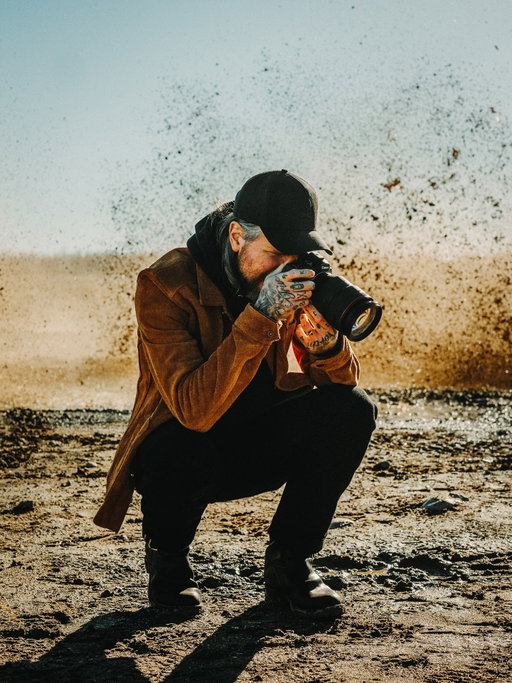 Nothing beats the smell of a 2 stroke, some mud and a camera to blast with. A cold crisp morning popping wheelies and doing burnouts with the Canon R6MK3 - we weren’t nice to it, that’s for sure. @canonusa @canoncanada #canoncreator 

Camera: R6MK3
Lens: 28-70 f2 // 15-35mm f2.8