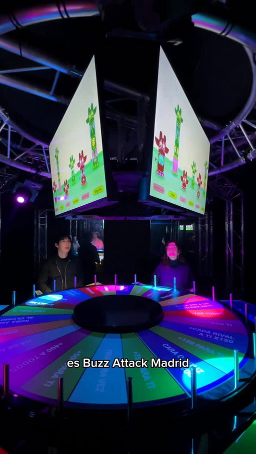 🎉 ¡Atención, equipo! BuzzAttack Madrid abre el 3 de diciembre!

😉 Prepárate para vivir un game show en vivo donde tú y tus amigos sois los protagonistas: 5 desafíos, minijuegos sorpresa, luces, música y una ruleta gigante que puede darte la vuelta a la partida en cualquier momento.

🎟️ CONSIGUE YA TUS ENTRADAS EN LA APP DE FEVER