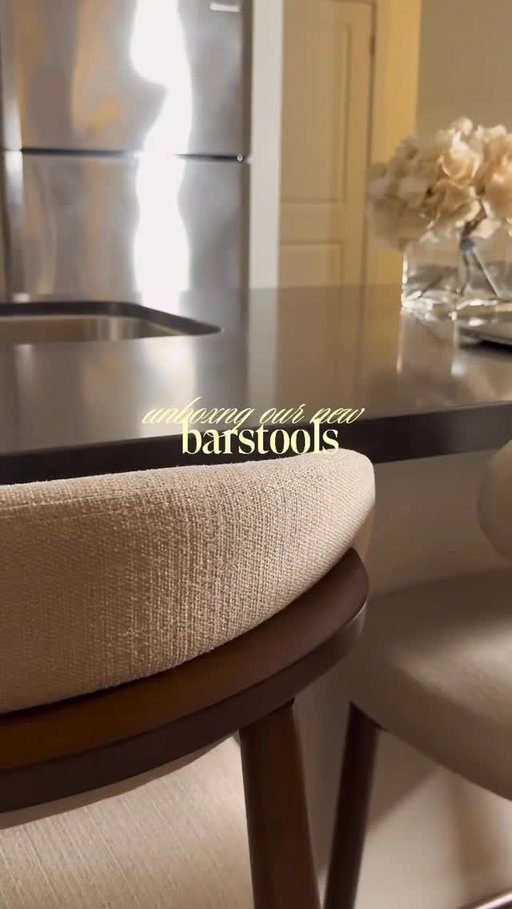 obsessed doesn’t even cover it ✨

#barstools #wayfair