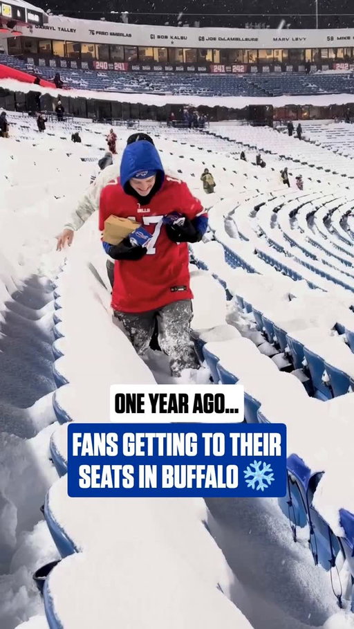 A little snow never stops Bills fans 😂