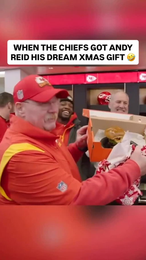 This was awesome 🤣

(🎥: Chiefs)