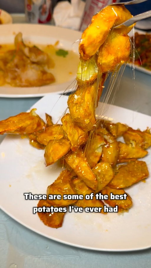 Recently made a visit to @thetasteofnorthchina where they specialize in northeastern Chinese cuisine from the Dongbei region. 

Read down below to see how you can try one of the dishes in the video for free!

I absolutely loved all the dishes I ordered but my top 2 had to be the salted egg corn & the candied sweet potatoes. They were both so addictive and even though I was so full I find my self constantly snacking on both dishes. Coming right behind those had to be the fried fish in hot chili. 

Everything I ordered: 
vermicelli w/braised pork belly
Beef ox tripe
Salt and pepper shrimp 
Fried fish in hot chili
Salted egg corn
Candied sweet potato 

To win one of these dishes for free:
1) follow @thetasteofnorthchina 
2)comment the dish you want to try and tag a friend! 
Multiple entires will be allowed as long as it’s a different tag.

Up to 3 winners will be chosen! You must be able to redeem the free dish in person and will have 30 days to redeem it. 

A winner will be chosen by December 9th and notified via dm!

Note that this giveaway is not affiliated with instagram in any way. 
#eatingwithblim #chinesefood #chinesecuisine #flushingqueens #northernchinesefood #dongbei #chinesefoodlover #saltedegg #crunchyfood #nyceats #nyceater