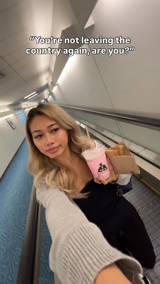 I followed my heart and it led me to the airport oops ✈️ also, best part of going to the airport is getting @joeandthejuice