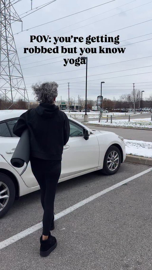 Plot twist: the robber wasn’t ready for the leap frogs
.
.
.
#pycburlington #yogahumor #reallifeyoga #donttrythisathome