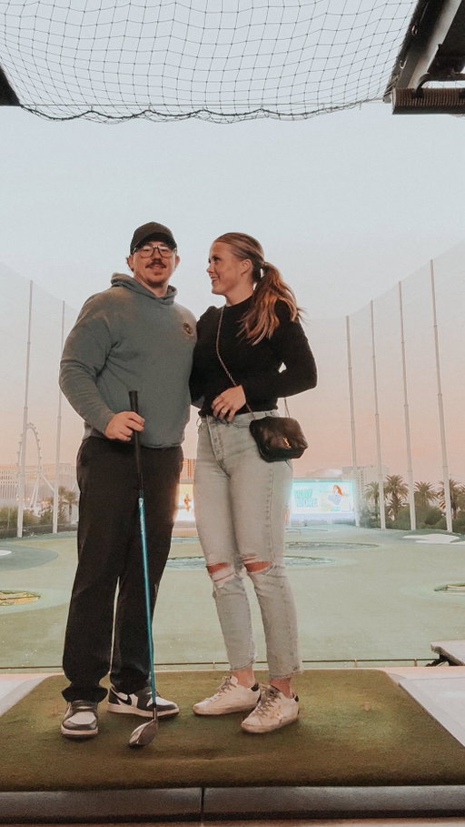 ✨ Get into the holiday spirit at Topgolf Las Vegas! ✨
Step into the Jingle Bell Lounge, a festive holiday pop-up bar for ALL AGES filled with cozy vibes, over-the-top décor, and limited-time seasonal cocktails. ❄️🍸

🎅 Santa Claus will be in the house from 1–3pm on:
• Dec 6–7
• Dec 14
• Dec 20–21

Bring the whole family or make it a magical date night—holiday fun awaits! 🎄💫