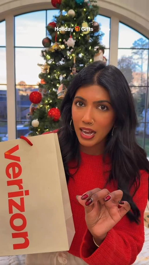 #VerizonPartner What if I told you that you can snag the iPhone 17, iPad and Apple Watch Series 11 all for $0 at @verizon?!? 
Holiday shopping = handled ✨📱⌚️(w/ new line on myPlan. Service plan req’d for watch & tablet)