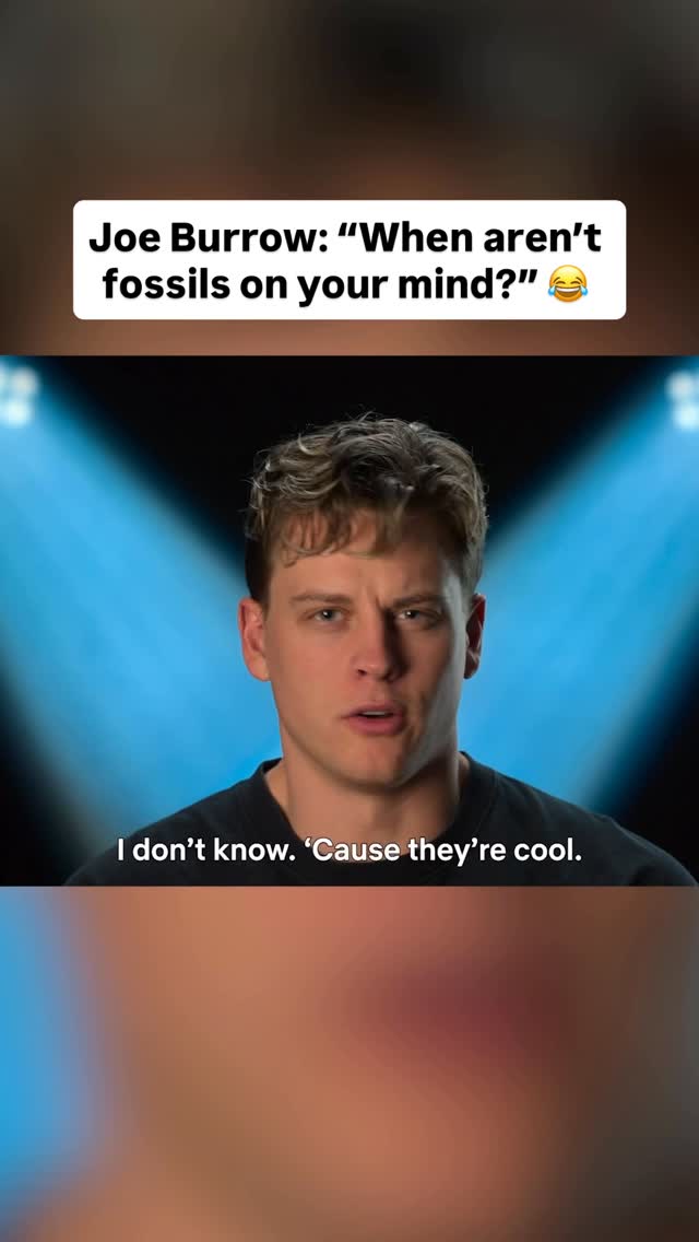 Joe Burrow just wants to throw touchdowns and look at fossils 😂🙌

📺 Quarterback Season 2

#nfl #joeburrow #cincinnatibengals