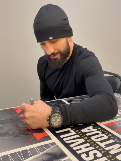 Fight week is here✍🏼

#UFC323 this Saturday night!🐺