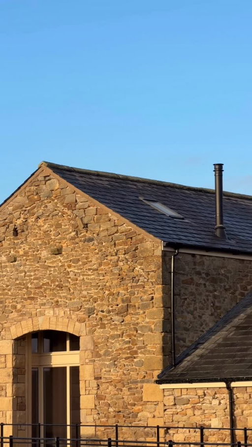 had to jump on this trend, how did we get here 😭🥺🤍 

#barnconversion #beforeandafter #homedesign