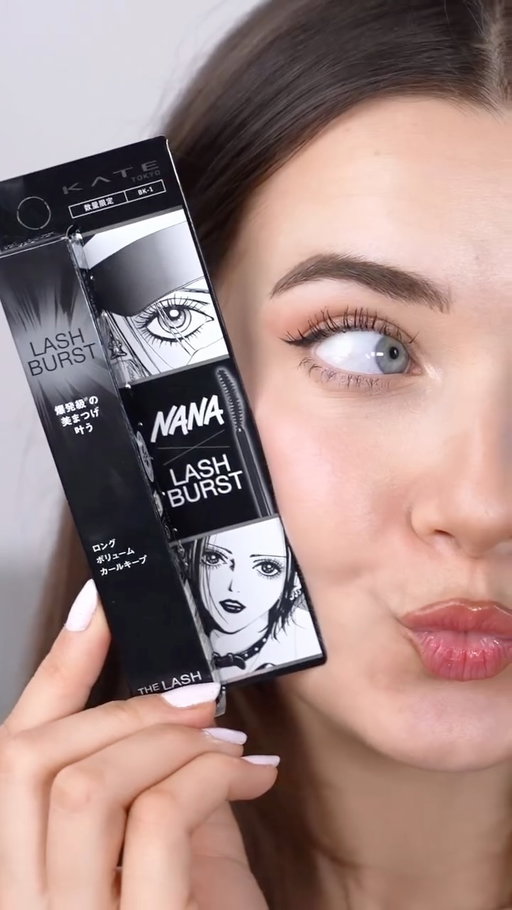 I FINALLY got my hands on the NANA x @kate.tokyo.official_jp mascaras… at this point I’m basically a Nana collab review instagram 🤣🍓 what do you think of these products? Are you team brown or black? 🤎🖤 #nana #nanaxkatetokyo #nanaosaki #nanakomatsu #aiyazawa #nanacollab