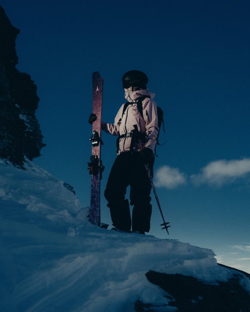 3 - 2 - 1… Dropping!
The limited edition Atomic X @arcteryx collab is here, and @tonjekvivik leads the charge with the Grottoflage Maven 103 CTI. 

The limited-edition collection drops with bold designs, precision craft, and equipment built to move with purpose through the mountains. Available now on atomic.com 👉 link in bio

#weareskiing #freeride