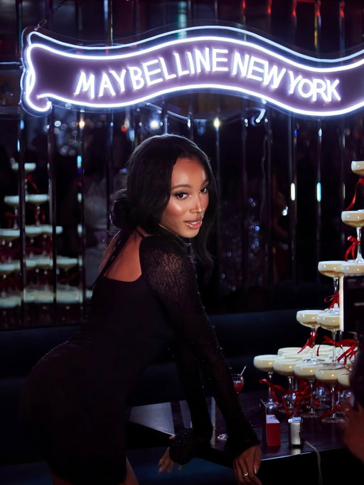 Glitz , Glam and fine babes , une soirée inoubliable avec @maybelline ✨🎁