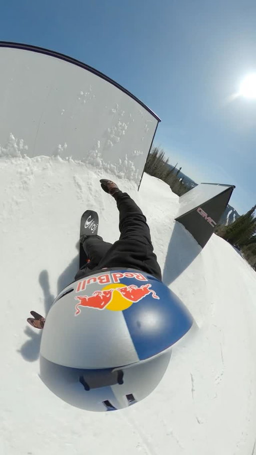 you’ve never seen a slopestyle course like this before 👀 

#Snowboard #POV #ObstacleCourse #RedBull #GivesYouWiiings #GMC