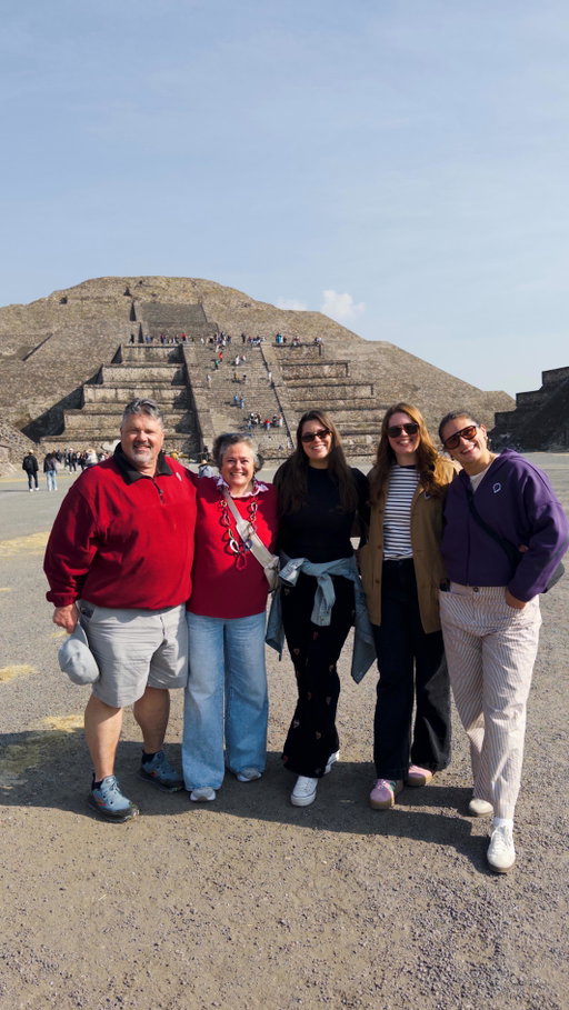 That’s a wrap on Mexico City with @lpjourneys! 🇲🇽 Here’s a full recap 😘 #lonelyplanetpartner