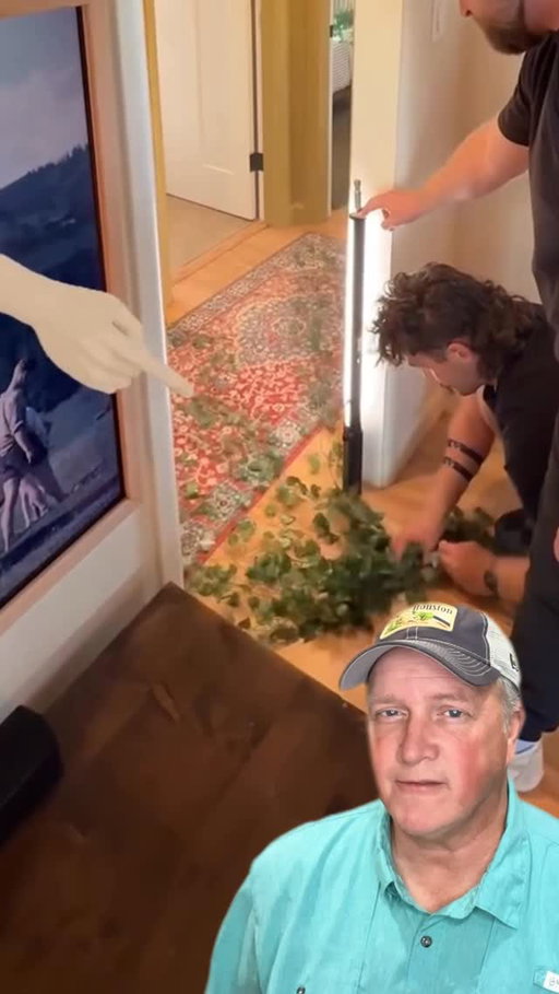 Reverse #filmmaking #setlife #movies #props #specialeffects